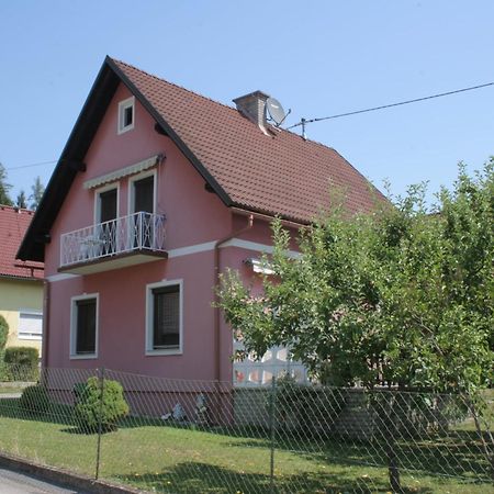 Modern Apartment With Garden Near The Petzen Ski Area In Eberndorf Carinthia מראה חיצוני תמונה