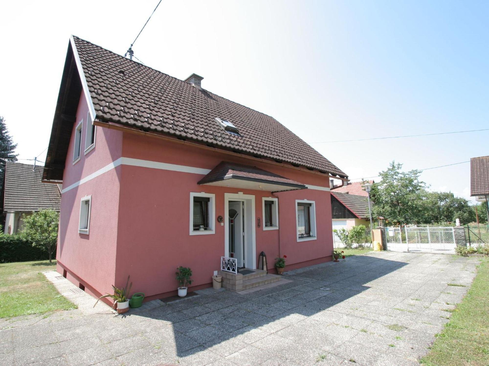 Modern Apartment With Garden Near The Petzen Ski Area In Eberndorf Carinthia מראה חיצוני תמונה